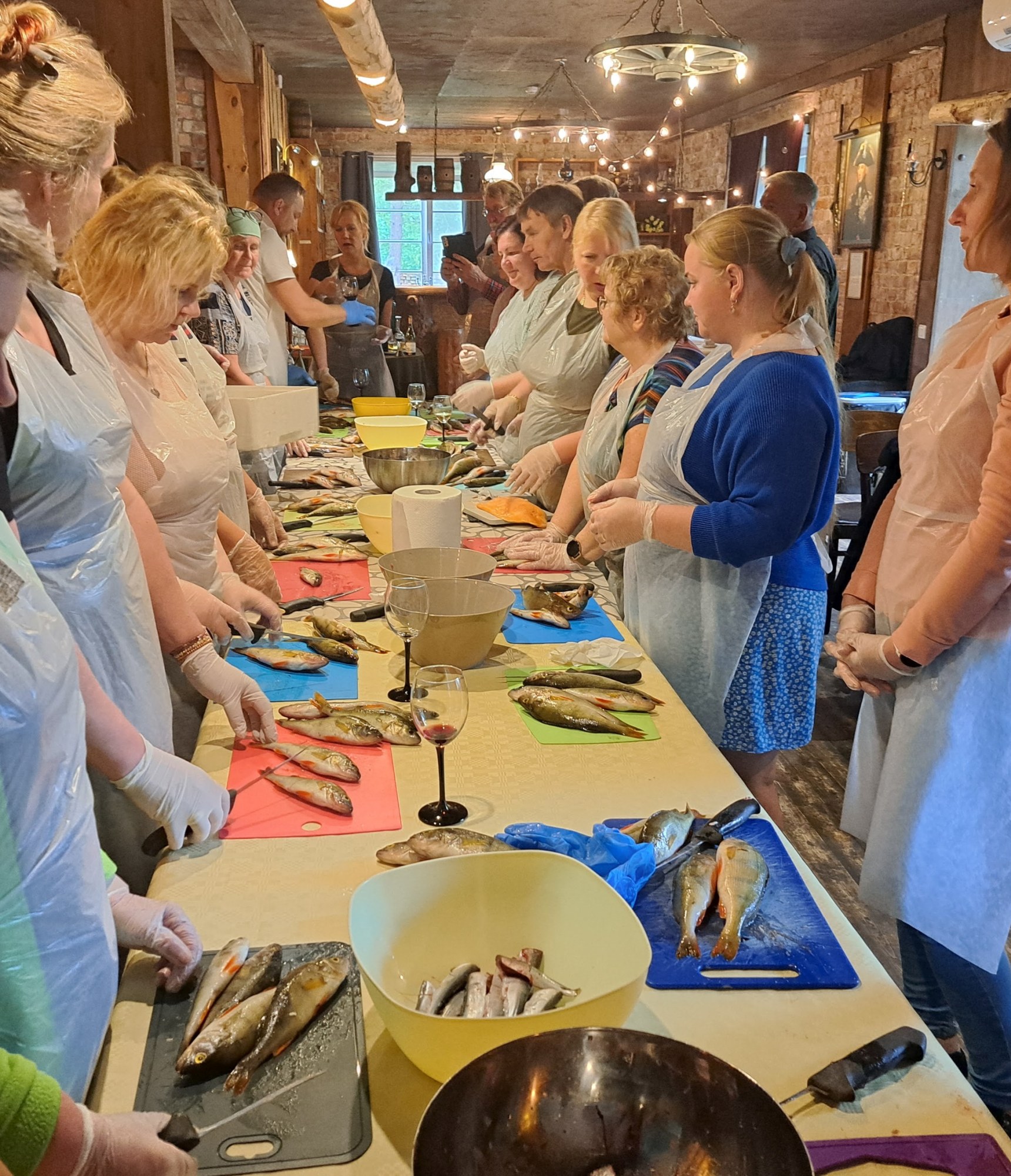 Kalakoolitused ja mereanni õhtusöögid